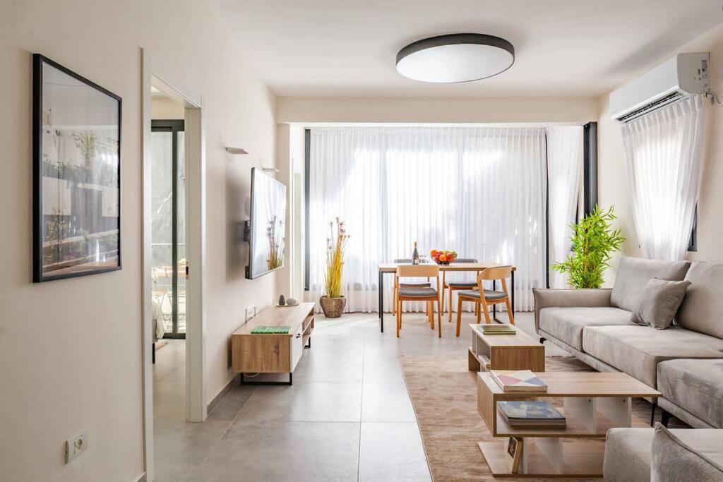✦newly Renovated, Spacious 2br✦ #bugrashov_life✦ Tel Aviv